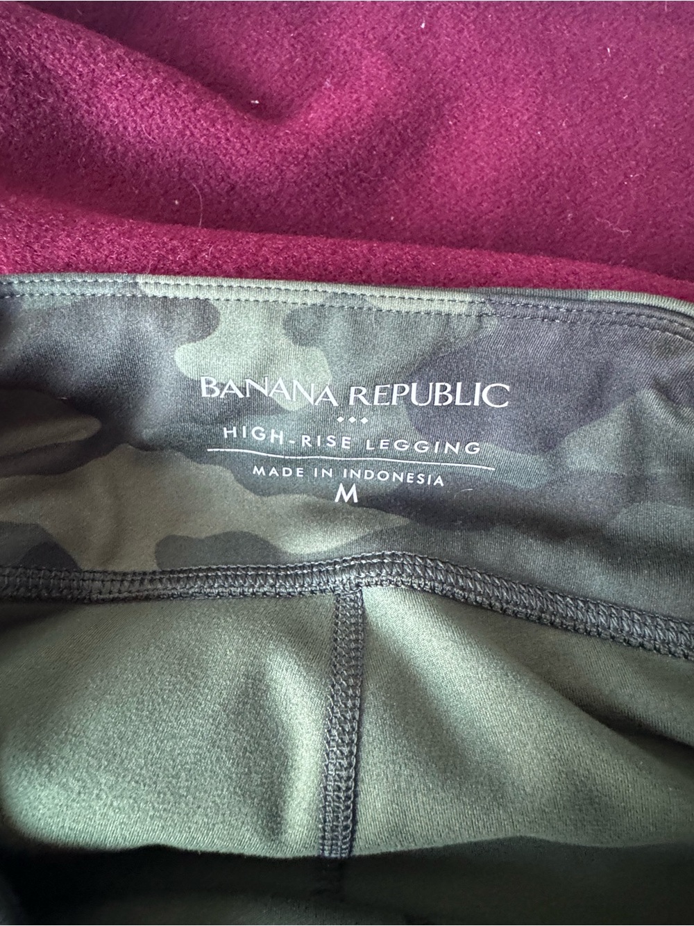 Banana Republic Camo Print High Waist Leggings - Picture 2 of 4